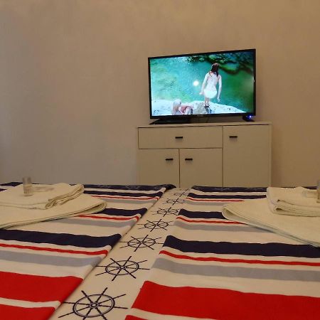 Apartament Holiday Burgas Екстер'єр фото